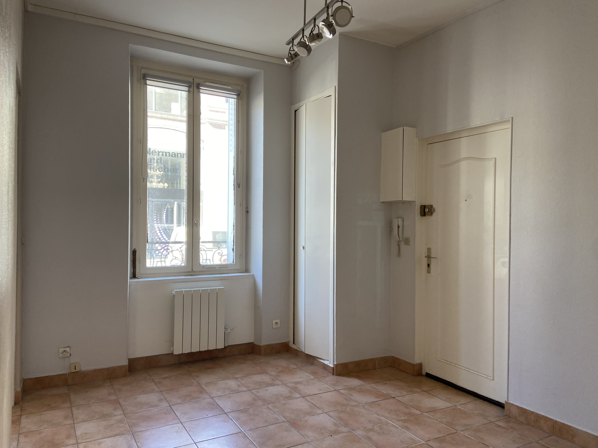 RUE CHABAUD