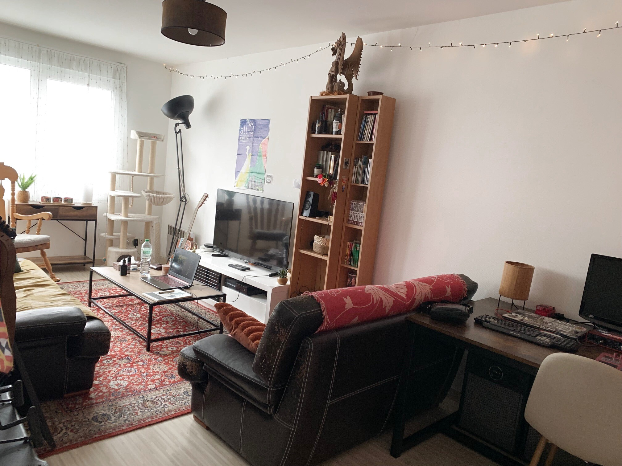 REIMS - BD DE LA PAIX - TYPE 2 DE 45 M 2  AVEC GARAGE DOUBLE - VENDU LOUE