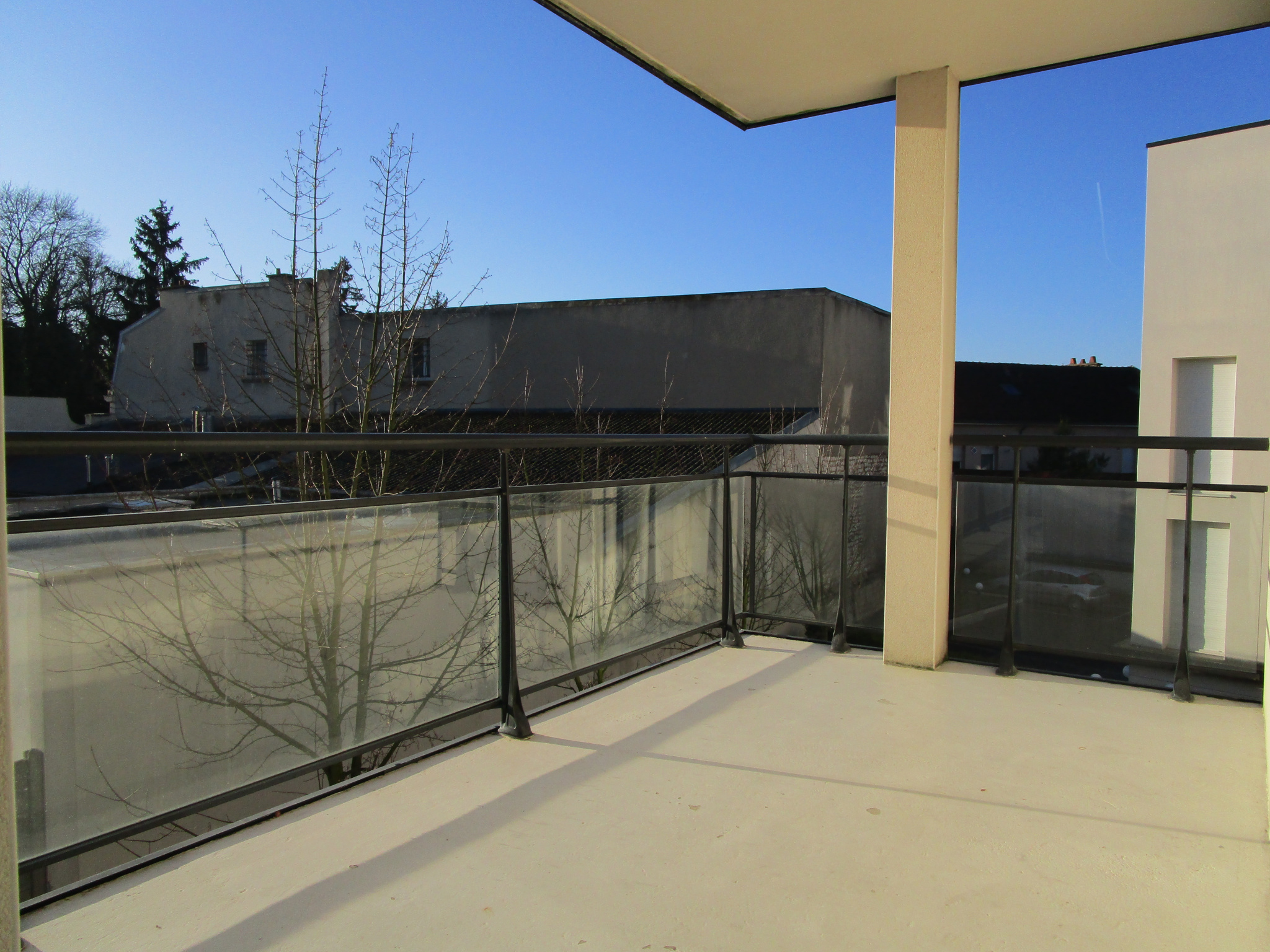 SECTEUR BOULEVARD PASTEUR APPARTEMENT TYPE 3 de 80 m2 + PARKING COUVERT VENDU LOUE