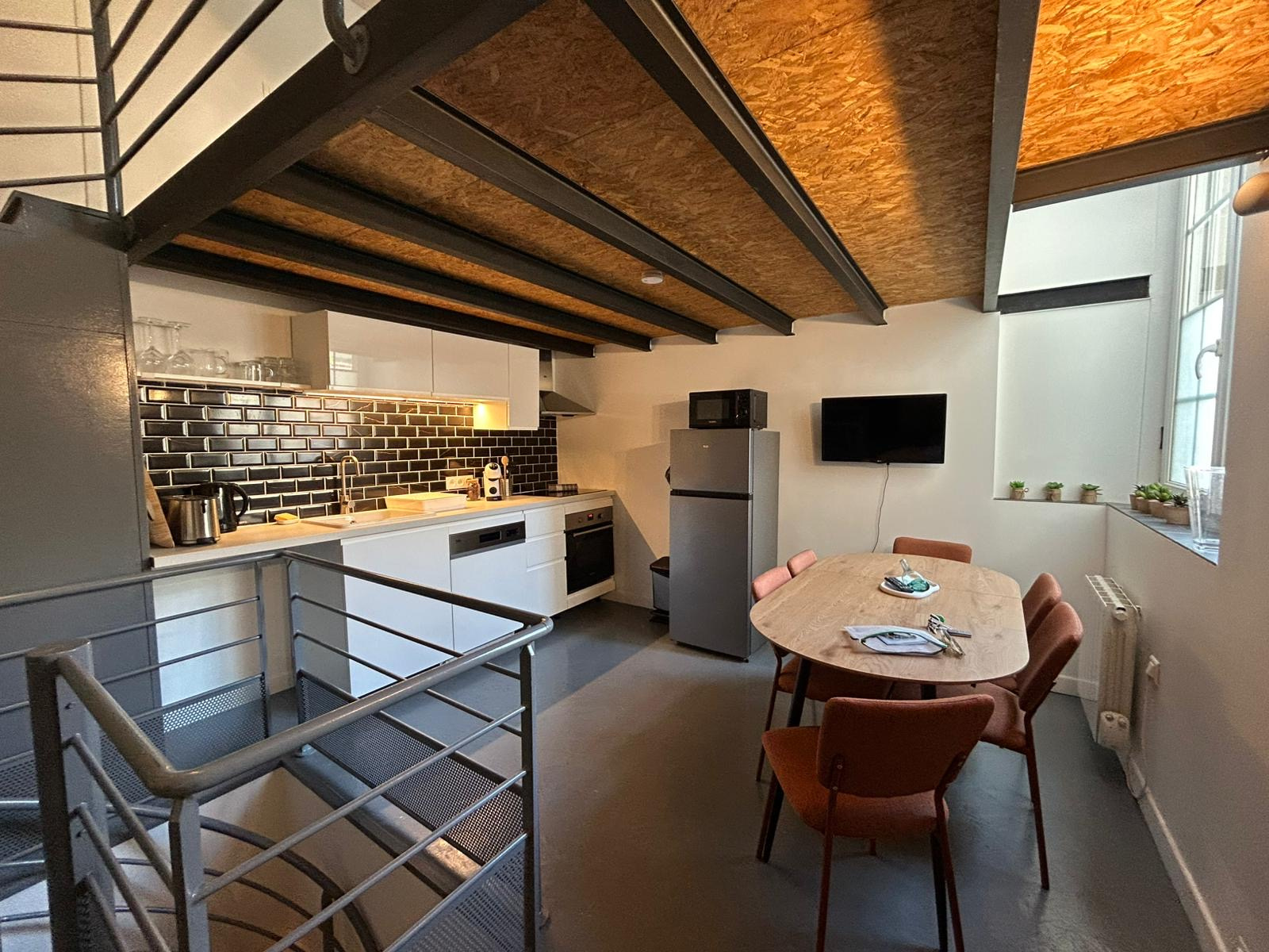 SECTEUR CATHEDRALE -  OPPORTUNITE APPARTEMENT T4  de 74m2 - MEUBLE AVEC PARKING PRIVE