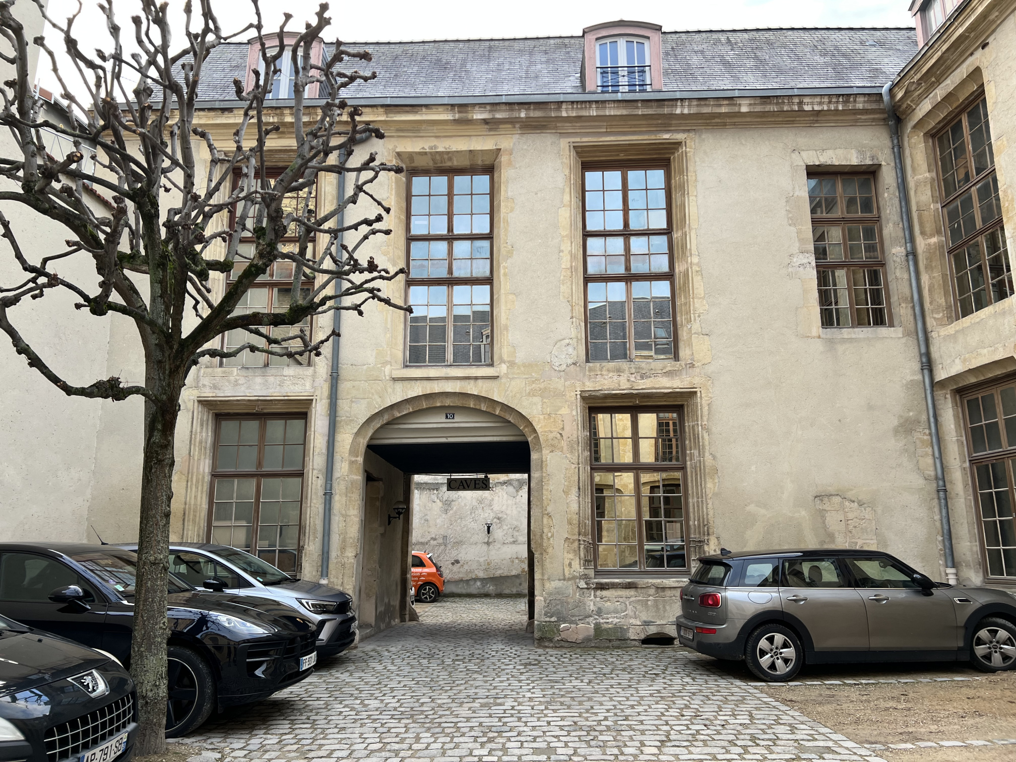 Bureaux Hyper Centre 130m2